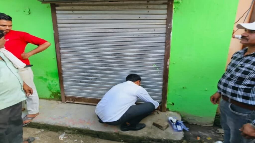 रुड़की में स्वास्थ्य विभाग का बड़ा एक्शन, एक नर्सिंग होम और दो क्लीनिक स्टोर किया सील