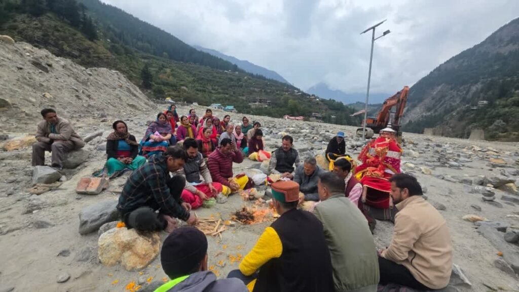 धराली में धरती में समाए शिव धाम को खोजने की जद्दोजहद शुरू, जानिए पौराणिक इतिहास