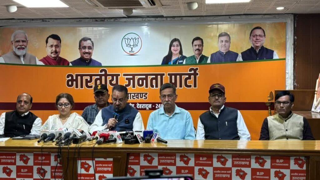 राहुल गांधी पर भड़के पूर्व सैन्य अफसर, अजित डोभाल पर लगाए आरोपों से नाराजगी, सुरक्षा एजेंसियों का मनोबल तोड़ने को बताया खतरनाक