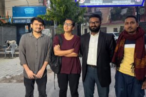 12 घंटे के विरोध के बाद नेहा बोरा रिहा, अभिजीत दीपके गिरफ्तार; आज SEM कोर्ट में होगी पेशी